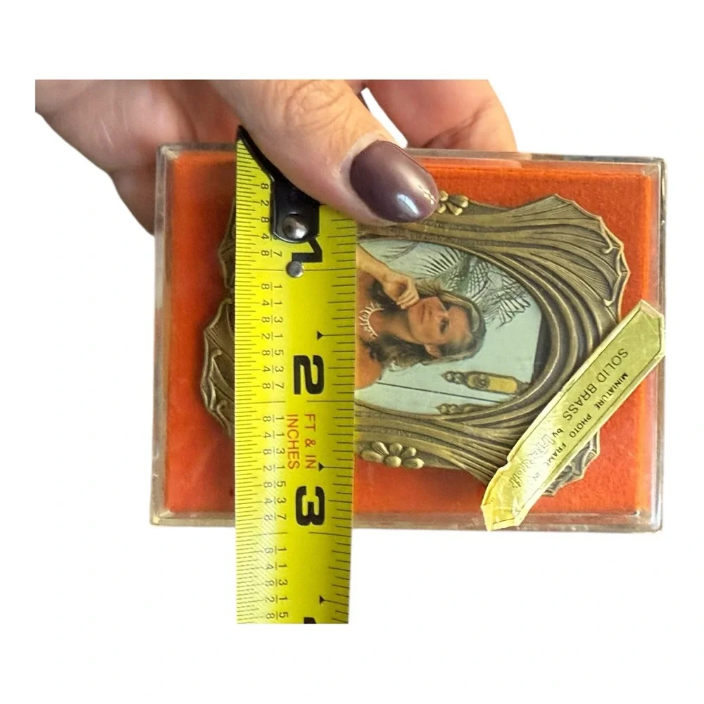 Vintage Intercraft Miniature Oval Photo Frame with Box — “Solid Brass” Design